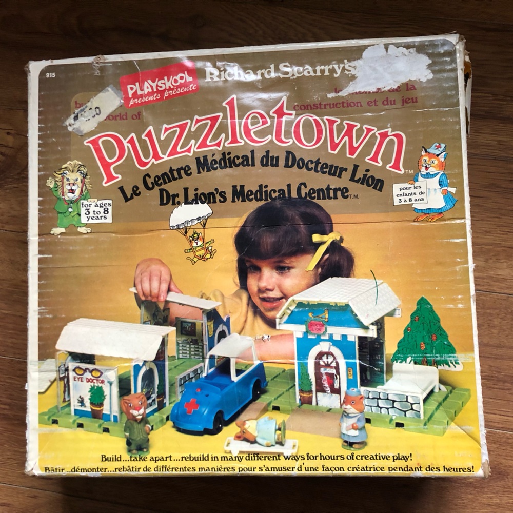 Vintage Richard Scarry’s Puzzletown Building Play Set